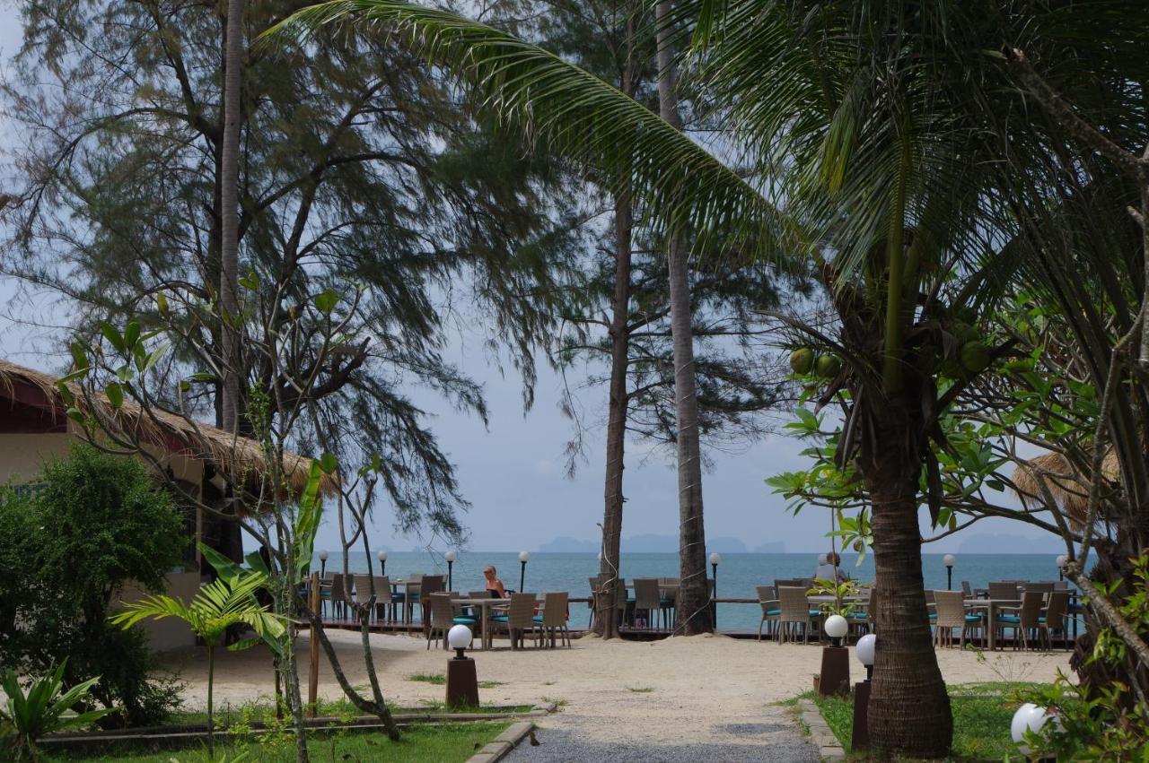 Thai House Beach Resort Koh Lanta Exterior photo
