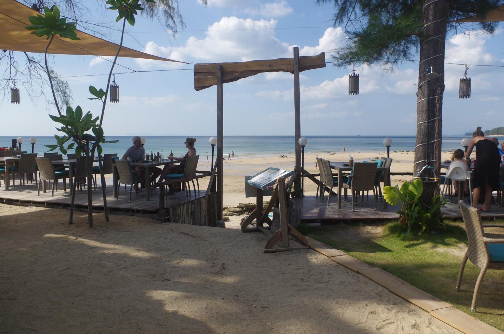 Thai House Beach Resort Koh Lanta Exterior photo